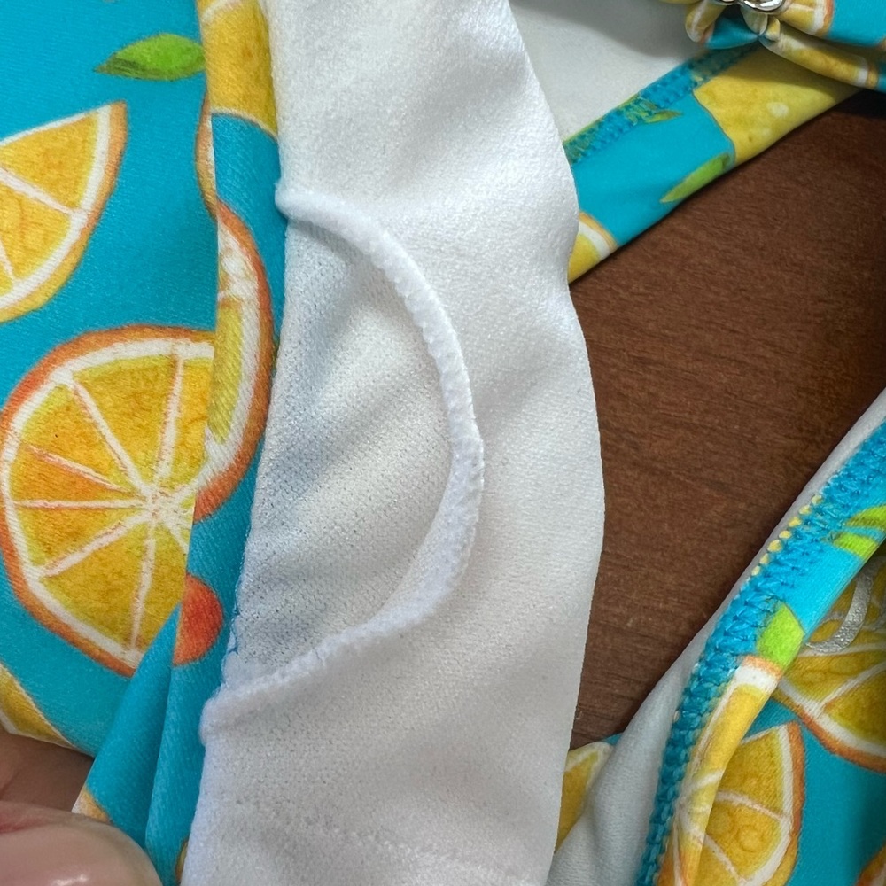 New SwimZip Scoop Bikini Top New With Tags Size 2X Lemons plus Size Bikini top - Picture 8 of 16